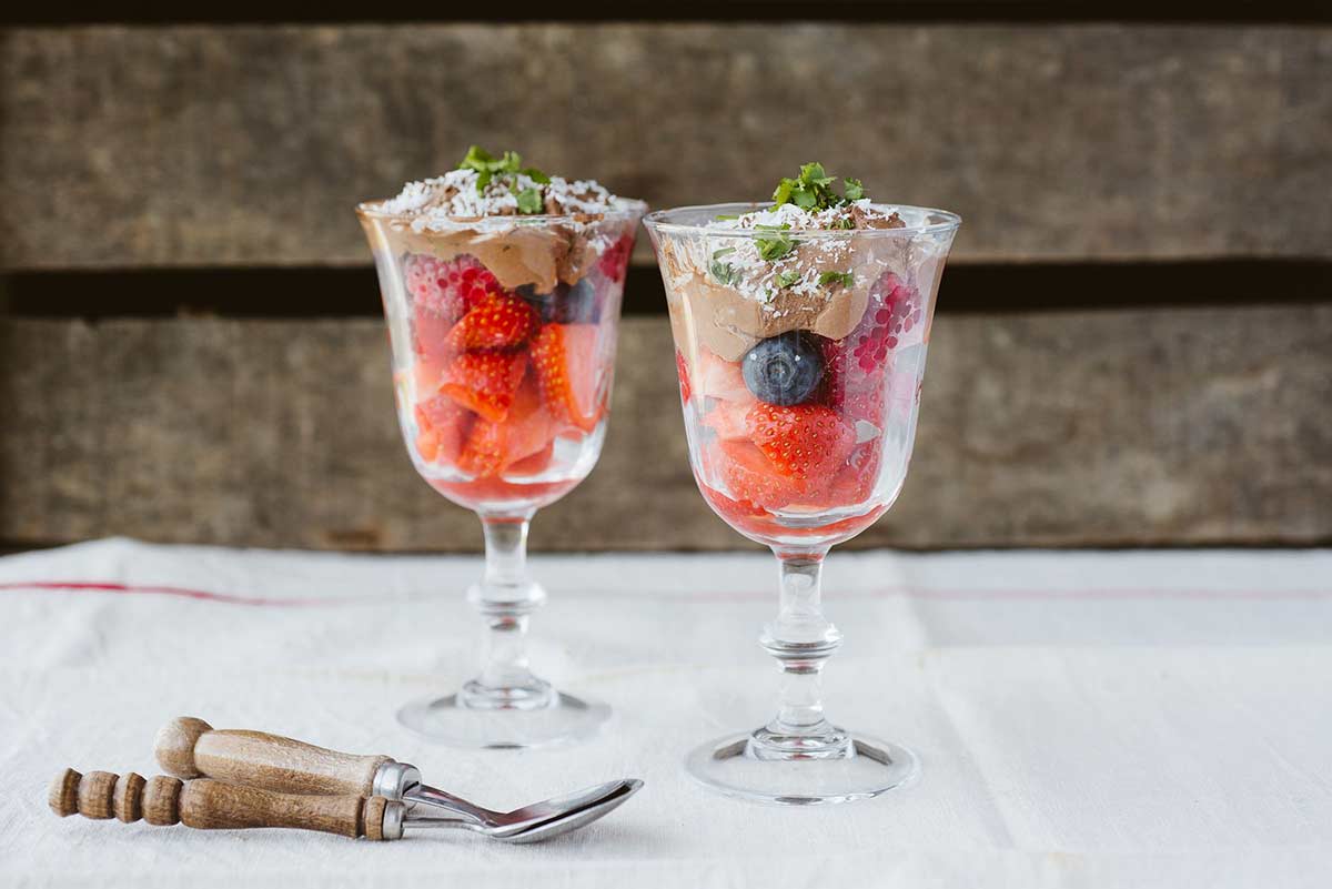 Ricotta Met Chocolade En Rode Vruchten Recept