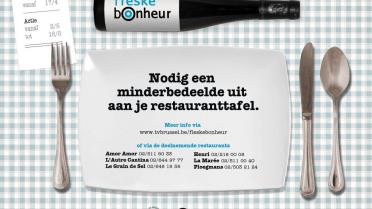 Fleskebonheur: nodig een minderbedeelde uit aan je restauranttafel Fleskebonheur: nodig een minderbedeelde uit aan je restauranttafel