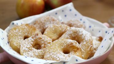 Appelbeignets met cider