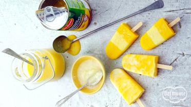 Fruitijsjes op een stokje: perzik-ananas