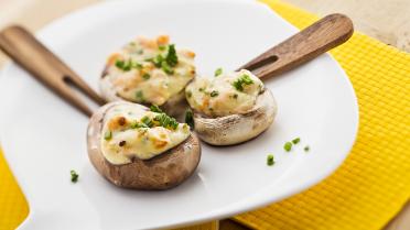 Gevulde champignons met zalm en kaas