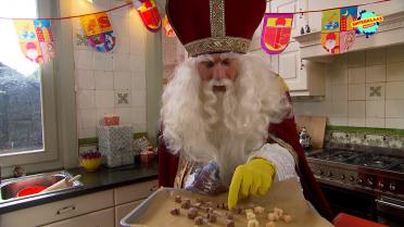 Sinterklaas bak: de enige echte letterkoekjes
