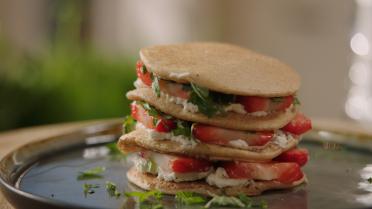 American pancakes met ricotta en aardbei American pancakes met ricotta en aardbei