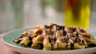 Wafels van zoete aardappel met chocolade