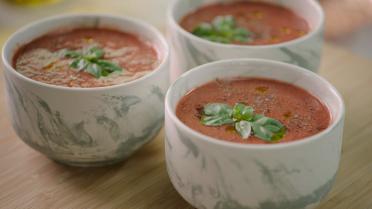 Gazpacho van tomaat en kers