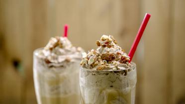 Loïc: Zot van Koken: Whoopies met mokka milkshake