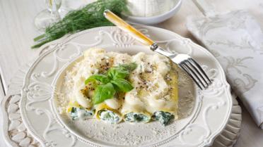 Cannelloni met spinazie, ricotta en salie