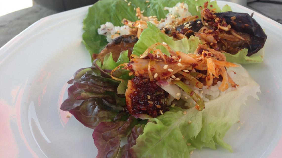 Koreaanse barbecuewrap met ssamjang