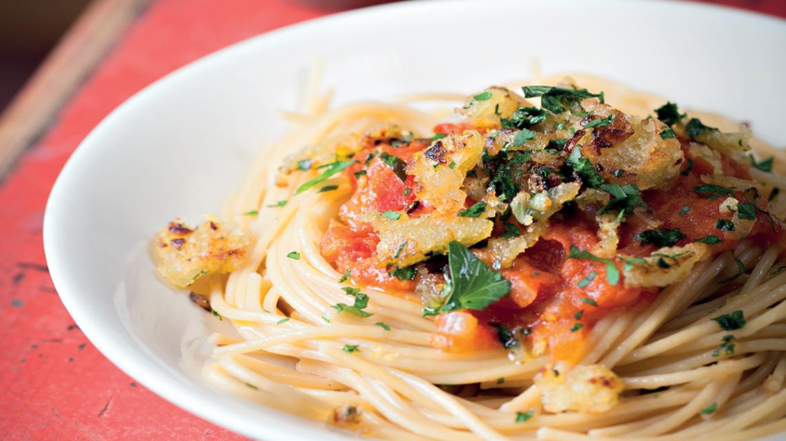 Spaghetti Integrale Barilla® , krokante saus met verse tomaten