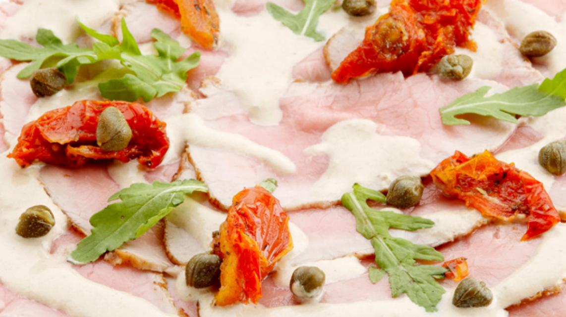 Vitello Tonnato (kalfsvlees met tonijndressing)