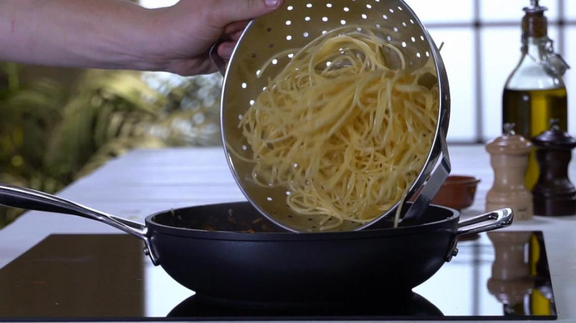 Video: Het geheim ontsluierd: zo kook je pasta!